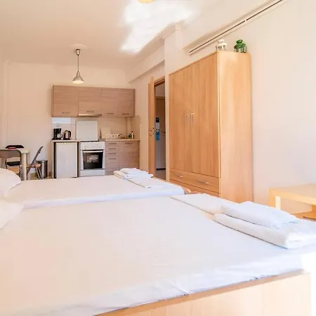 Veta - Beachside * PalaiónTsiflíkion